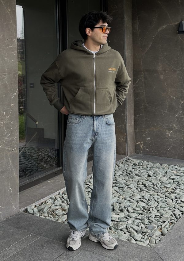 Exclusive Washed Light-Blue Baggy Jeans