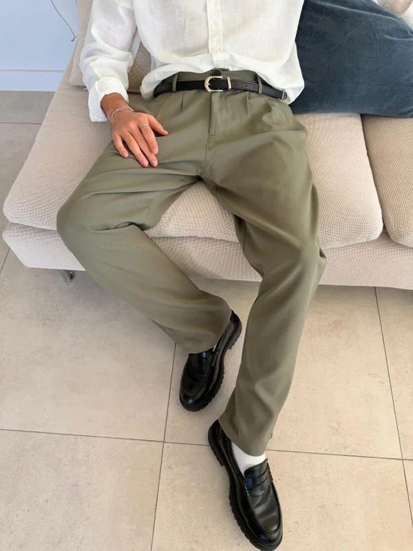 Olive Green Pleated Relaxed Trouser